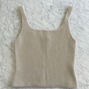 Aritzia Babaton Sculpt Squareneck Tank Size M